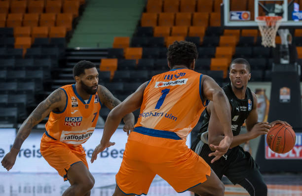 热闹余温尚 热闹余温尚