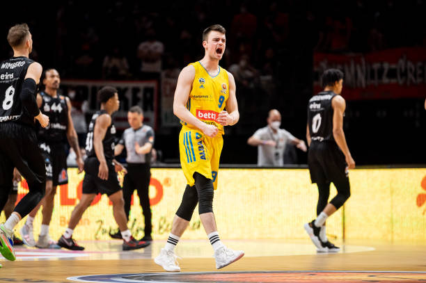 分钟连得8 分钟连得8